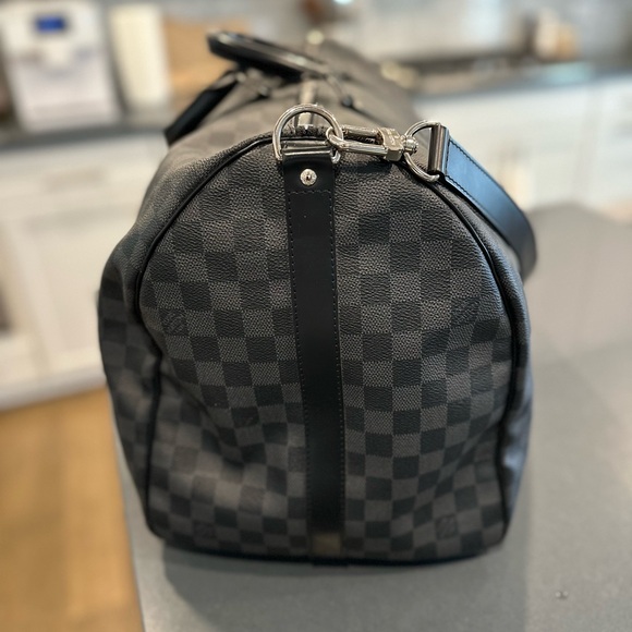 Authentic Louis Vuitton Keepall 55, excellent condition. - Picture 3 of 5